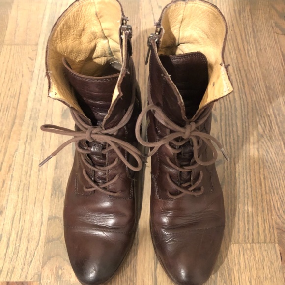 Frye Courtney Lace Up Leather Boots Brown Size 8 Taylor Swift Inspired - Picture 2 of 8